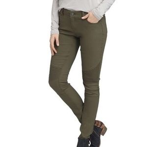 Prana Brenna skinny pants in cargo green, size 0